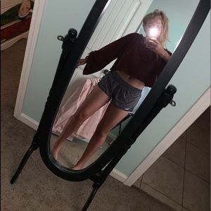 ⭐️red/orange crop sweater⭐️